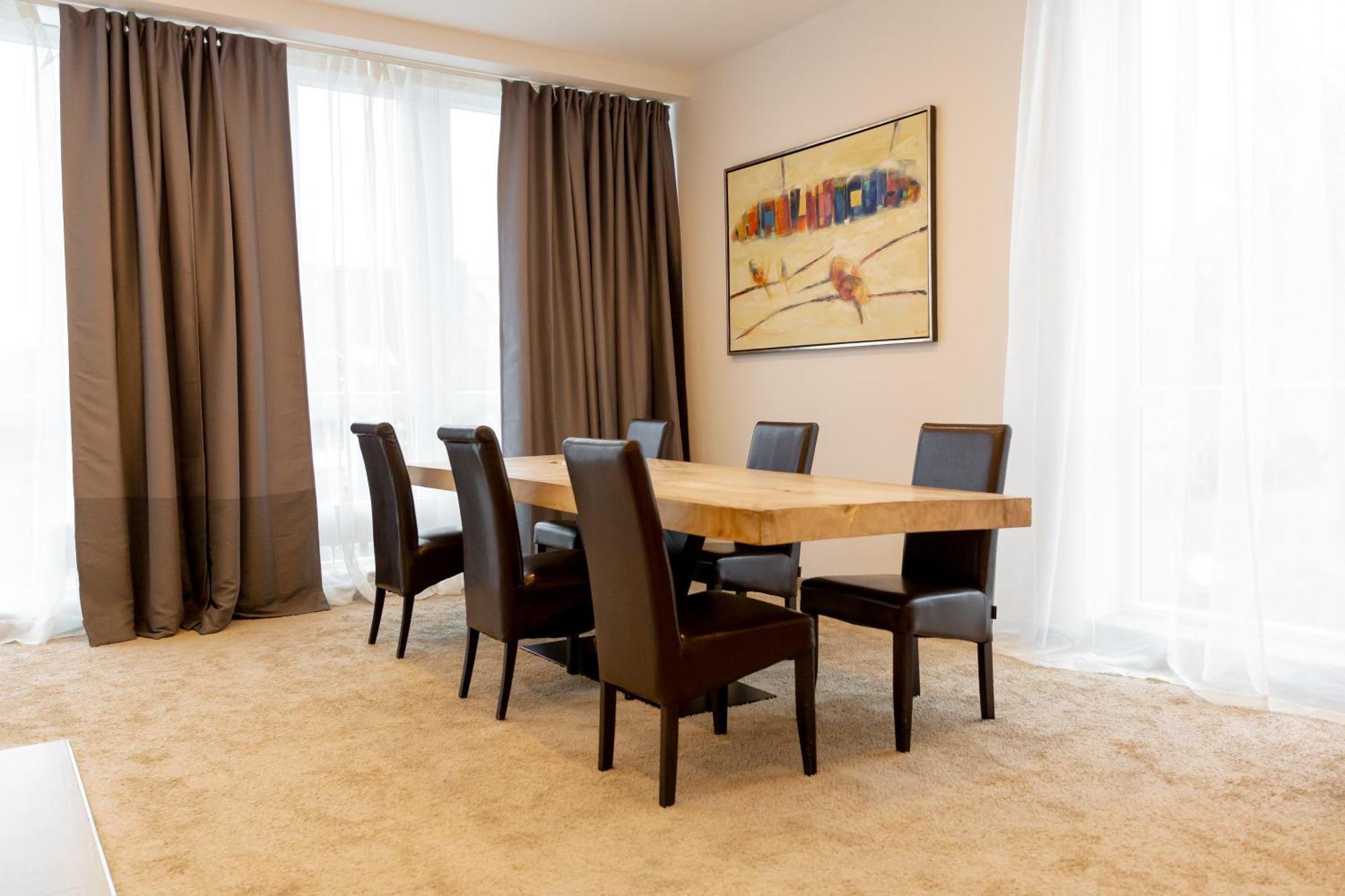 Parkhotel Fritz Am Brunnen Швельм Номер фото