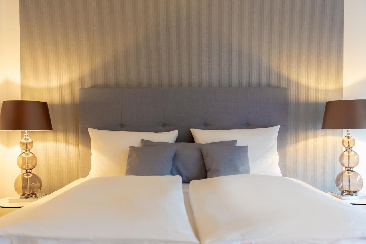 Parkhotel Fritz Am Brunnen Швельм Экстерьер фото