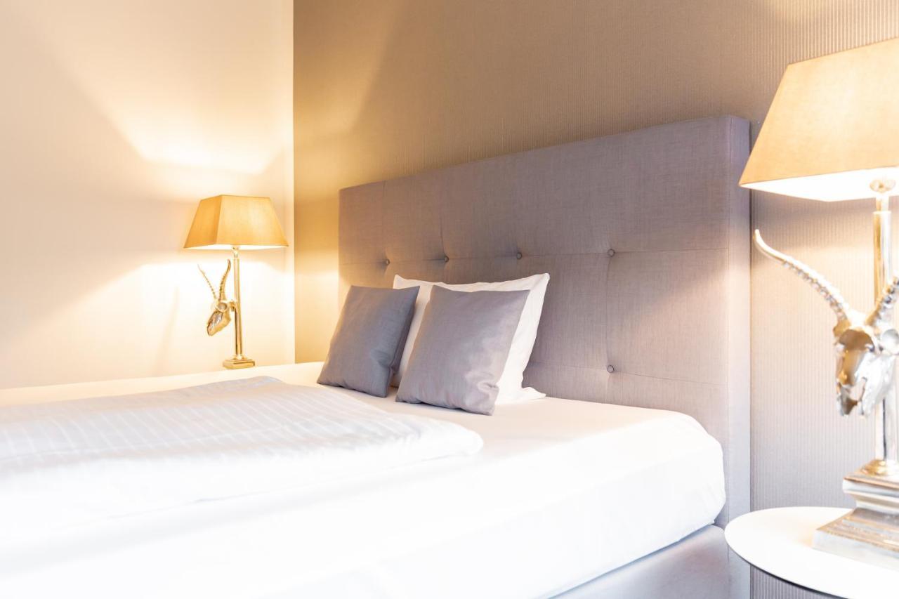 Parkhotel Fritz Am Brunnen Швельм Экстерьер фото