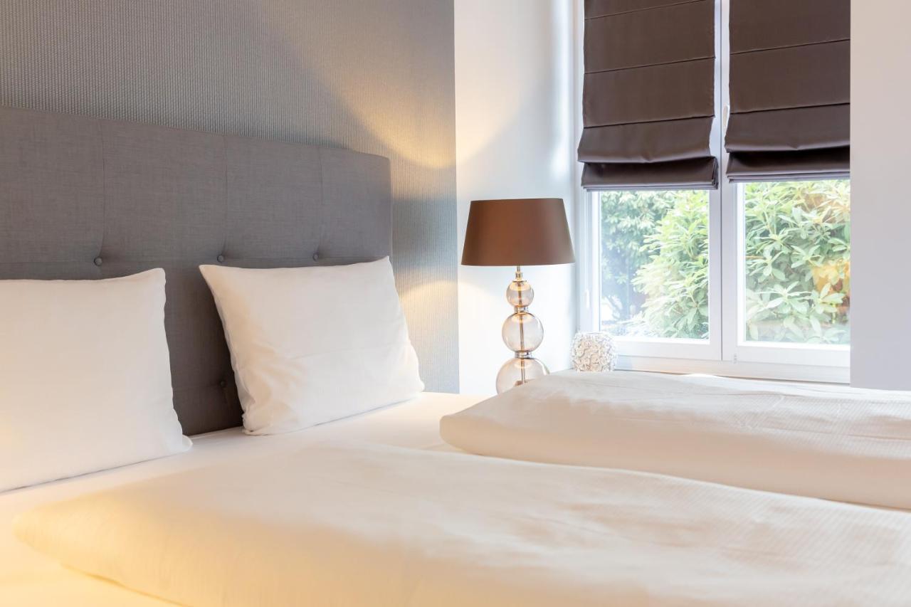 Parkhotel Fritz Am Brunnen Швельм Экстерьер фото