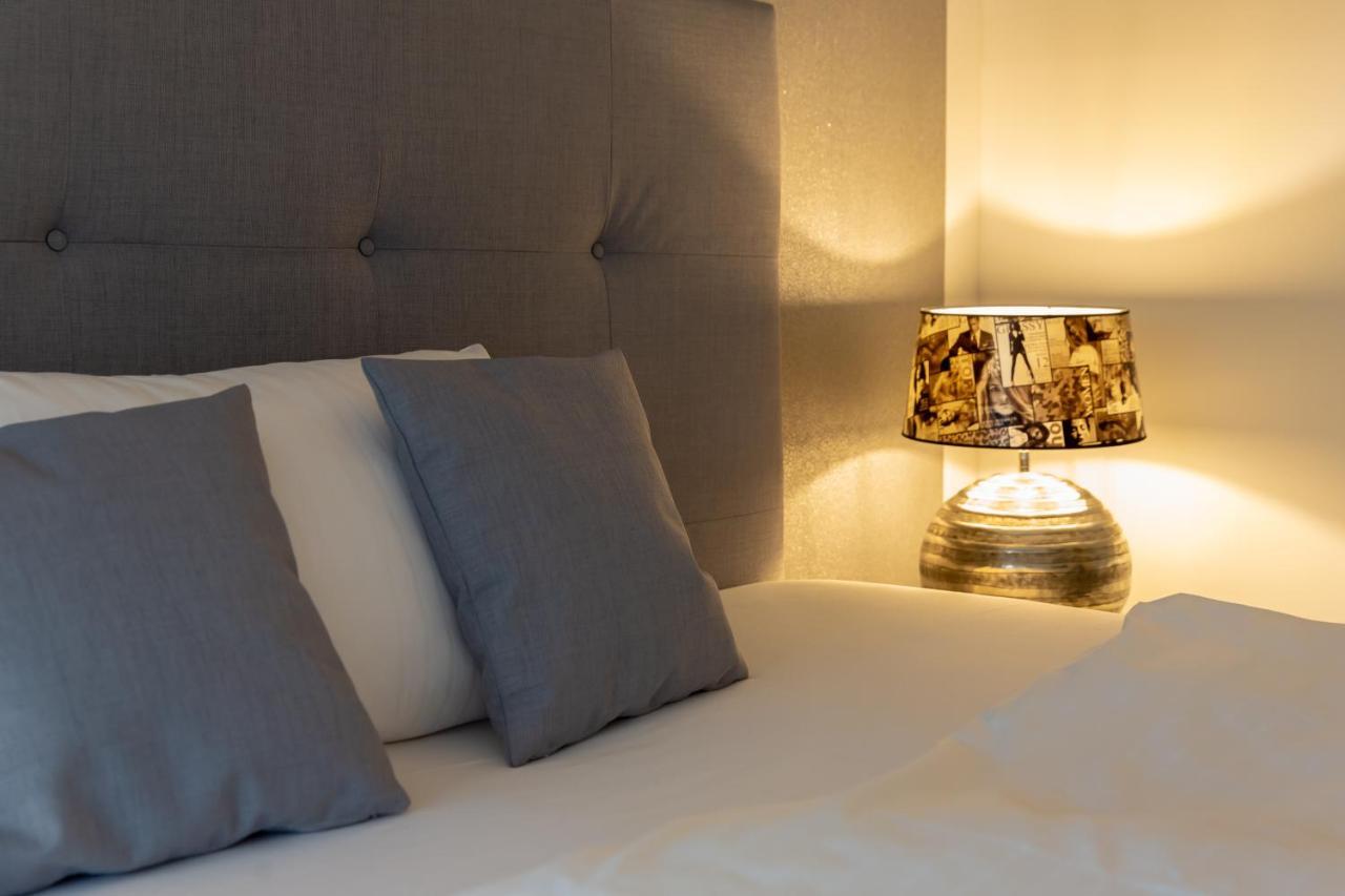 Parkhotel Fritz Am Brunnen Швельм Экстерьер фото
