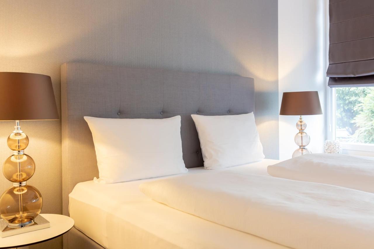 Parkhotel Fritz Am Brunnen Швельм Экстерьер фото