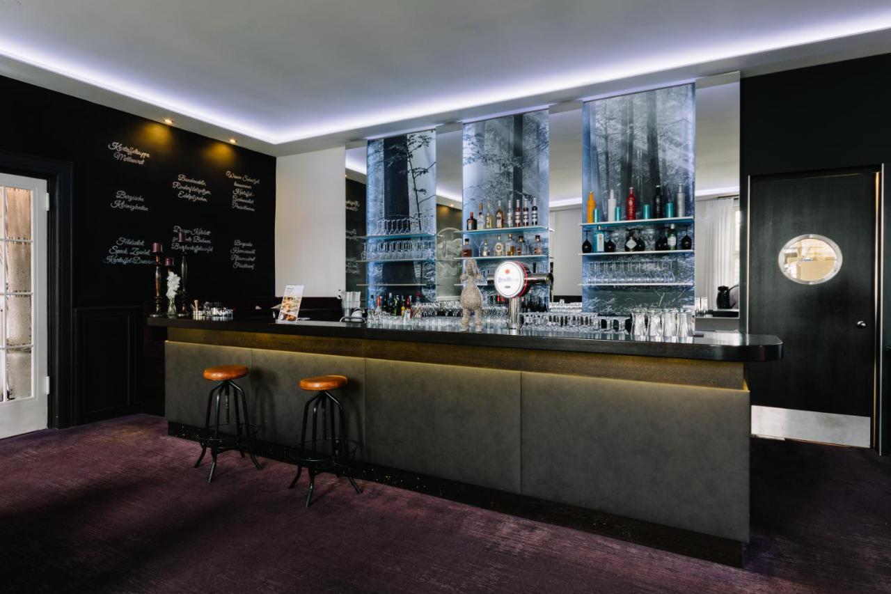 Parkhotel Fritz Am Brunnen Швельм Экстерьер фото