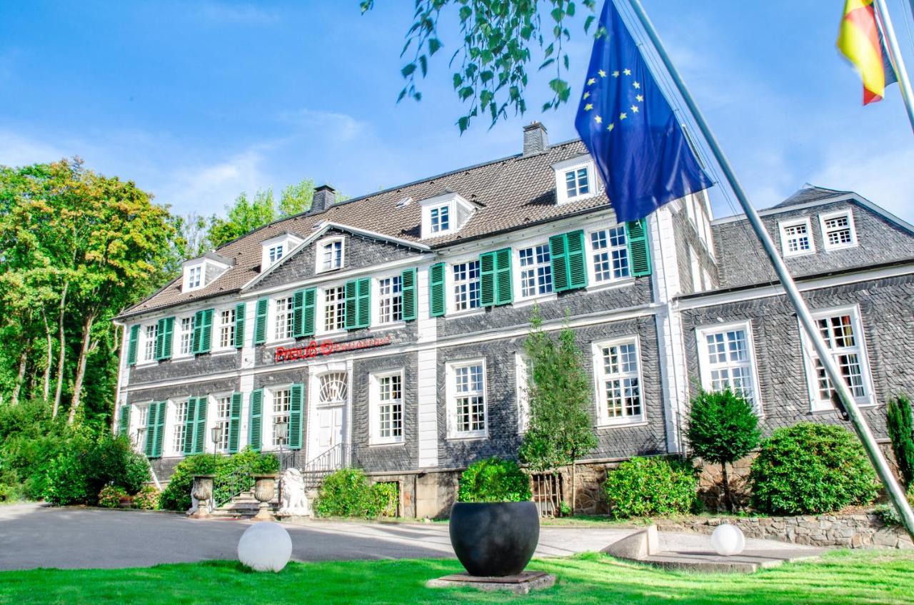 Parkhotel Fritz Am Brunnen Швельм Экстерьер фото