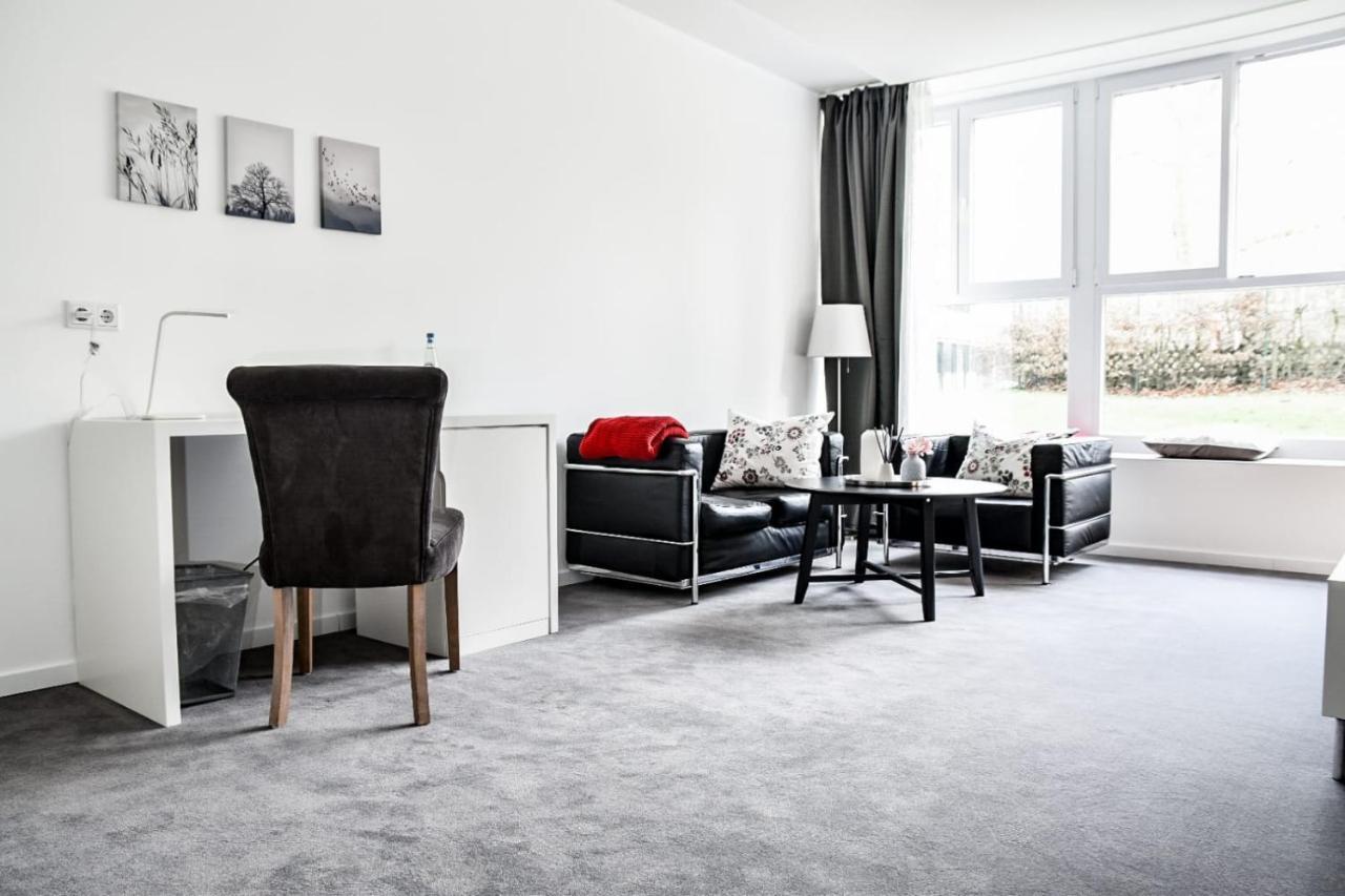 Parkhotel Fritz Am Brunnen Швельм Экстерьер фото