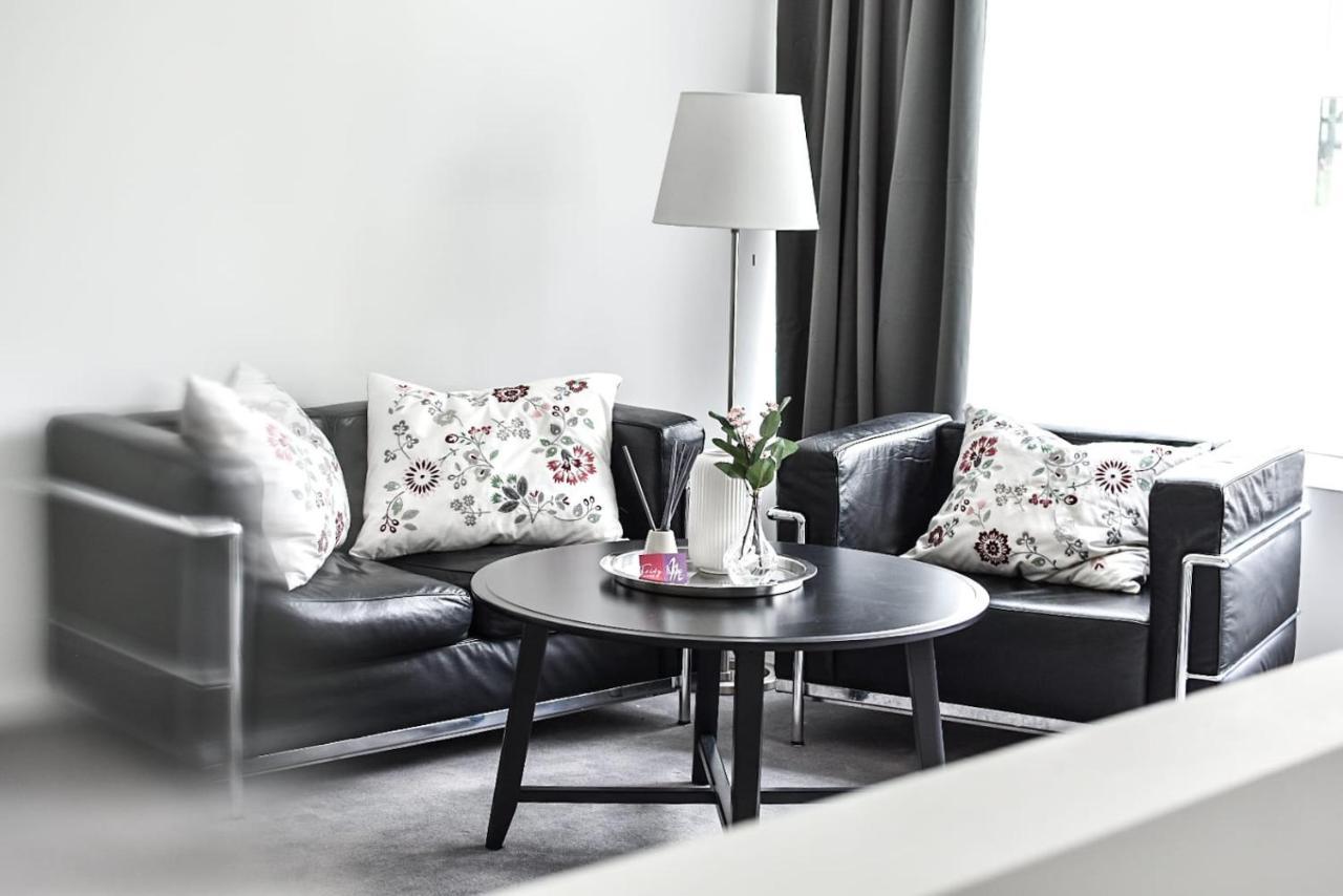 Parkhotel Fritz Am Brunnen Швельм Экстерьер фото
